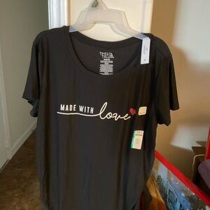 NWT Made With Love Maternity t shirt